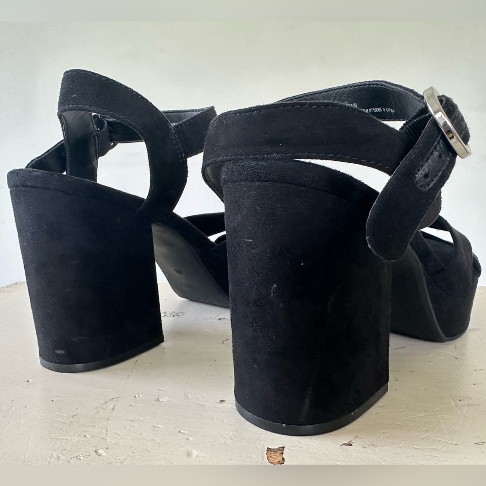 H&M Divided Black Faux Suede Platform Sandals Women's Size 8.5 View 6